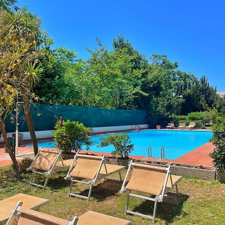 Modern Apartment 10 Min Vatican Parking&Pool Rom Exteriör bild